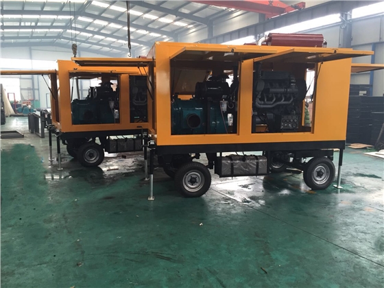 羅德移動泵車在工廠進(jìn)行出廠試驗 羅德移動泵車在工廠進(jìn)行出廠試驗