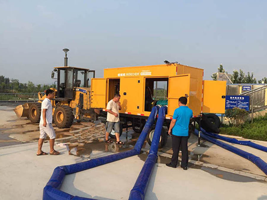山東大暴雨，羅德移動(dòng)泵車隨時(shí)待命